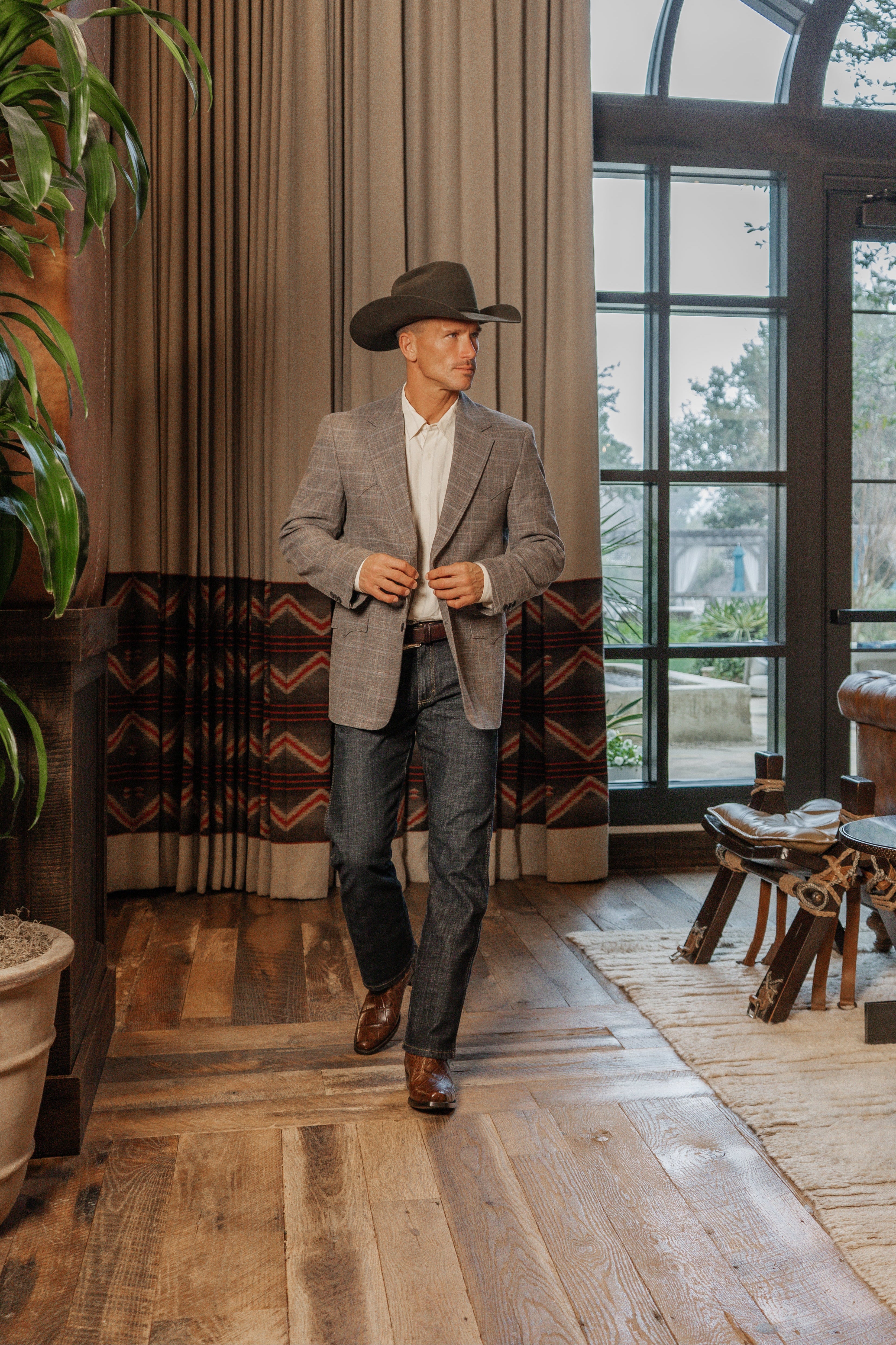 DELANO AMERICAN ALLIGATOR BOOT | Lifestyle 1