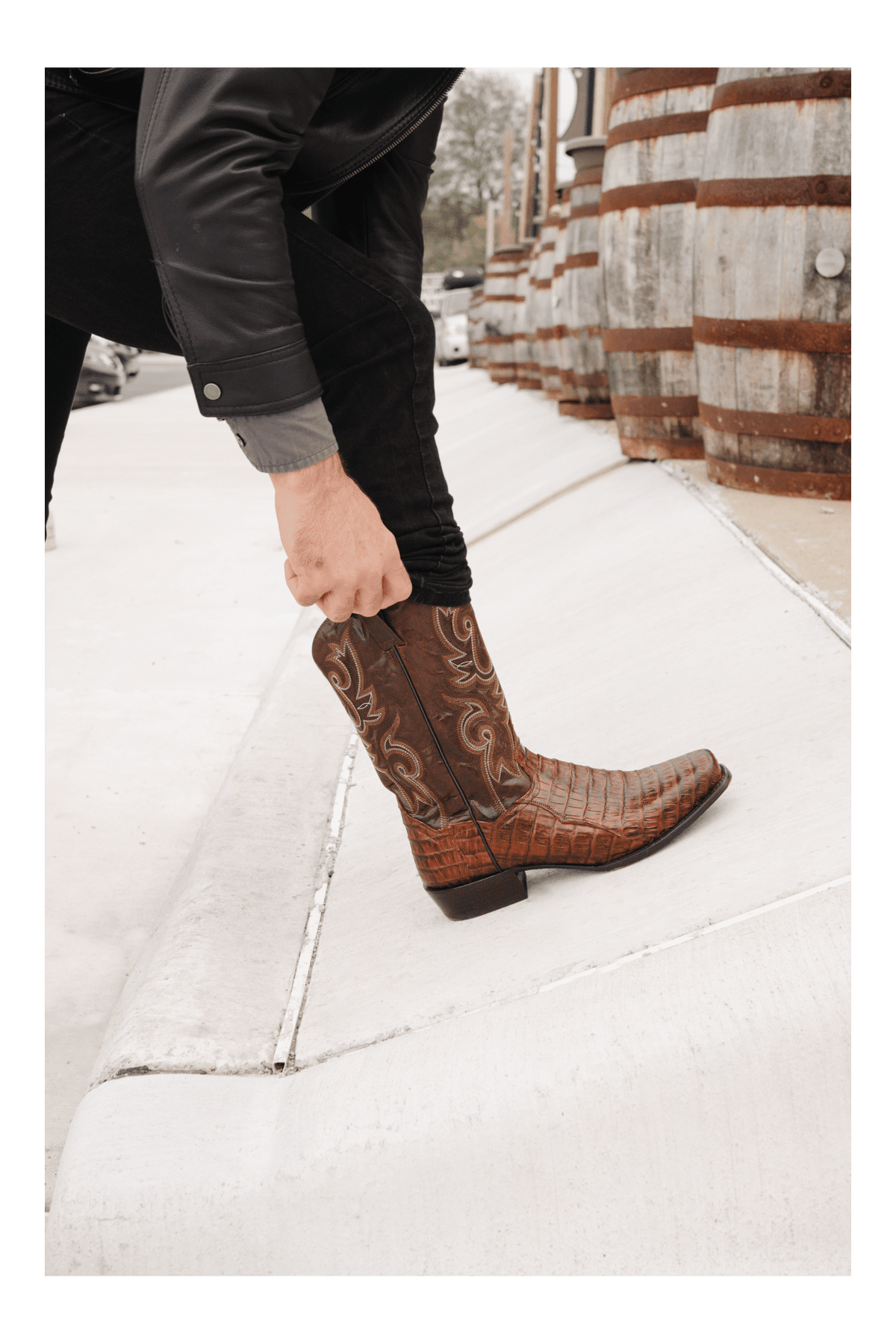 bayou caiman boot lifestyle image 1