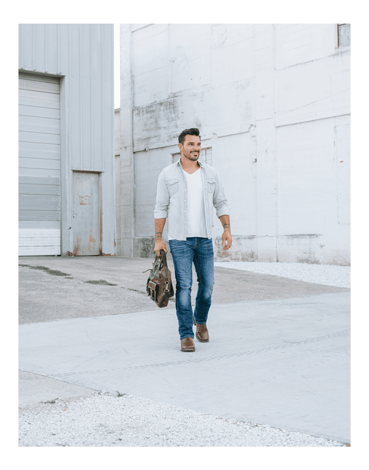 kingsly caiman boot lifestyle image 2