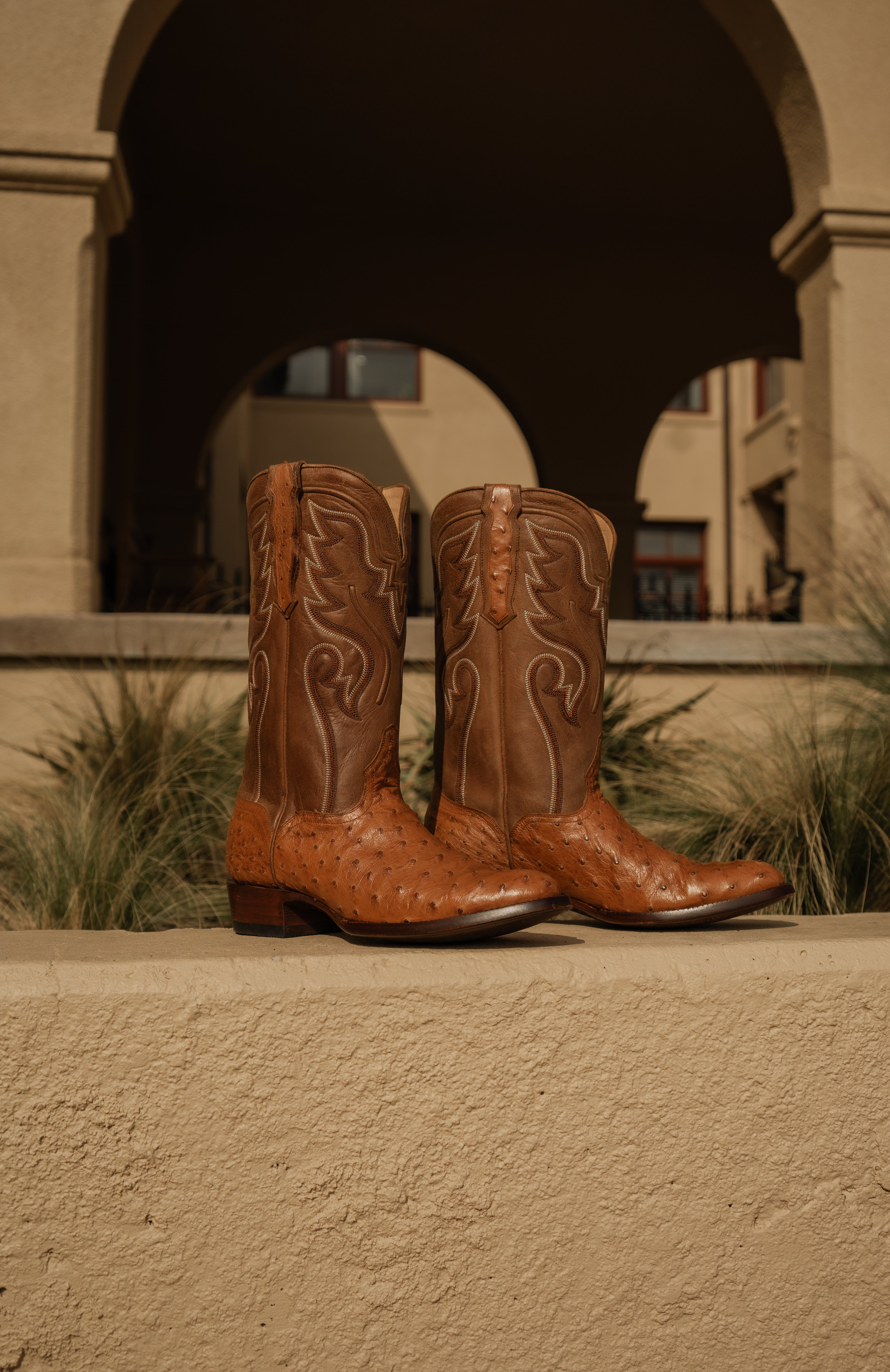 STANFORD FULL QUILL OSTRICH BOOT | Lifestyle 1